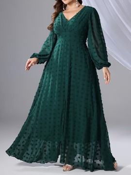 Plus Size, Stylish and Elegant Chiffon Dress with a Touch of Elegance